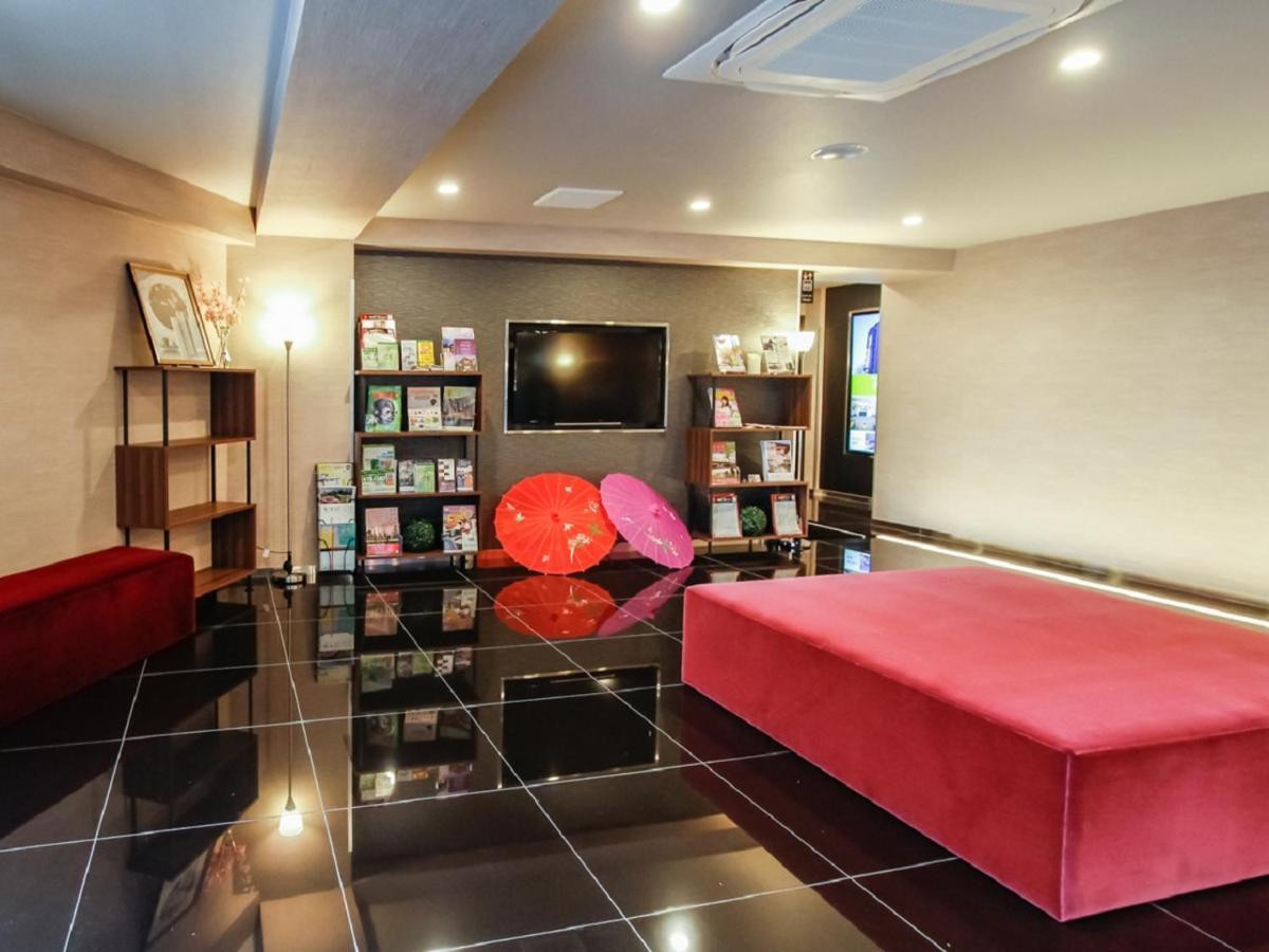Hotel Livemax Kyoto Nijojo-Kita Экстерьер фото